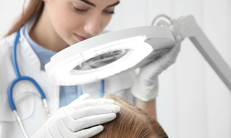 Hair vitalizing treatment | Know all your options for treating hair loss