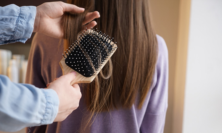 ARE YOUR SALON VISITS INCREASING YOUR HAIR LOSS PROBLEM